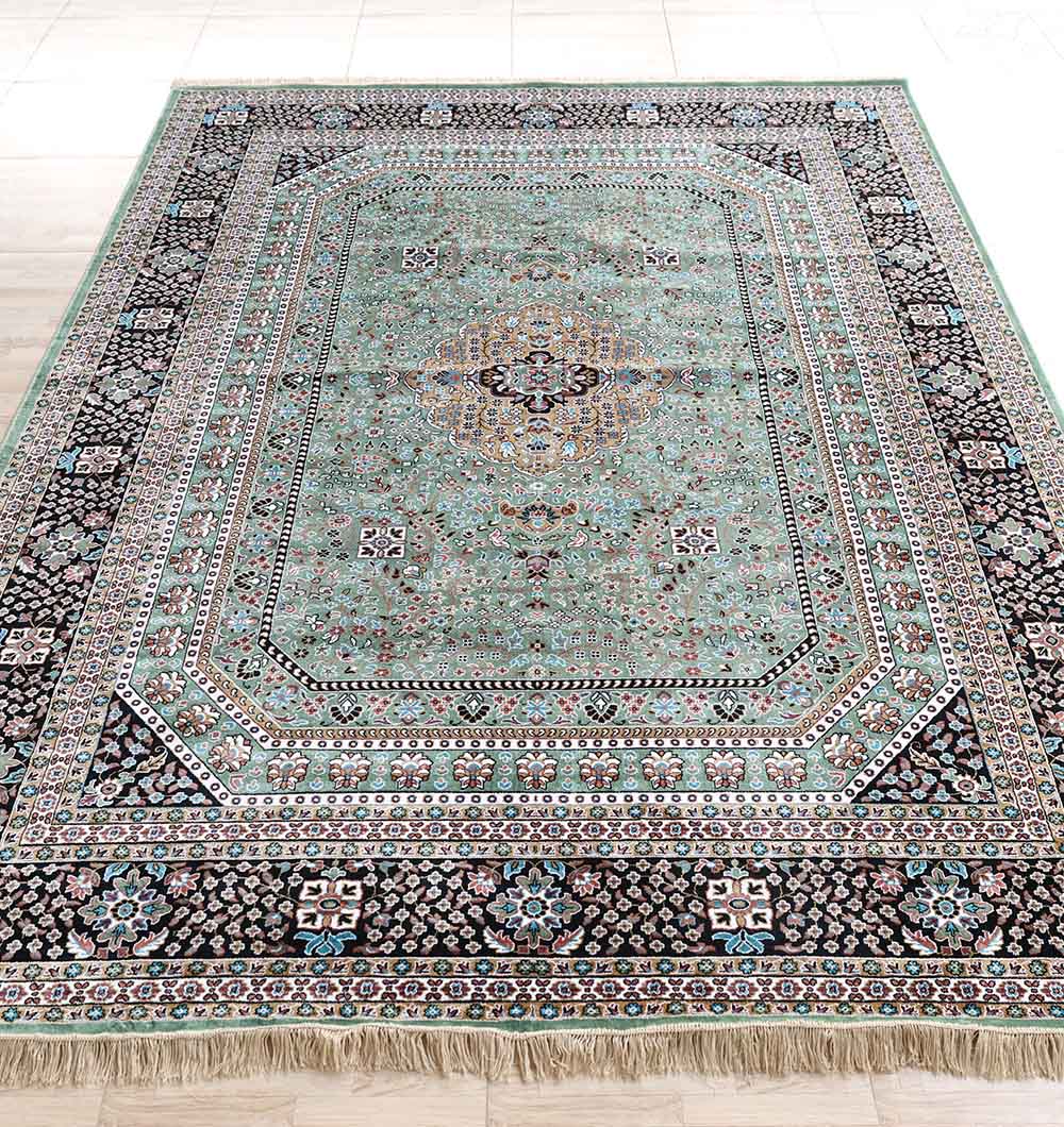 Machine Made Rug – Durable Elegance for Everyday Living Machine-made rug featuring durable construction, stylish patterns, and easy-care design for modern homes.
