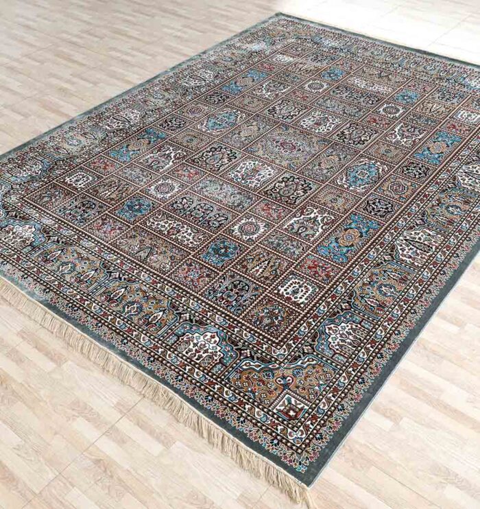 Upgrade your space with the durability and elegance of this machine-made rug.