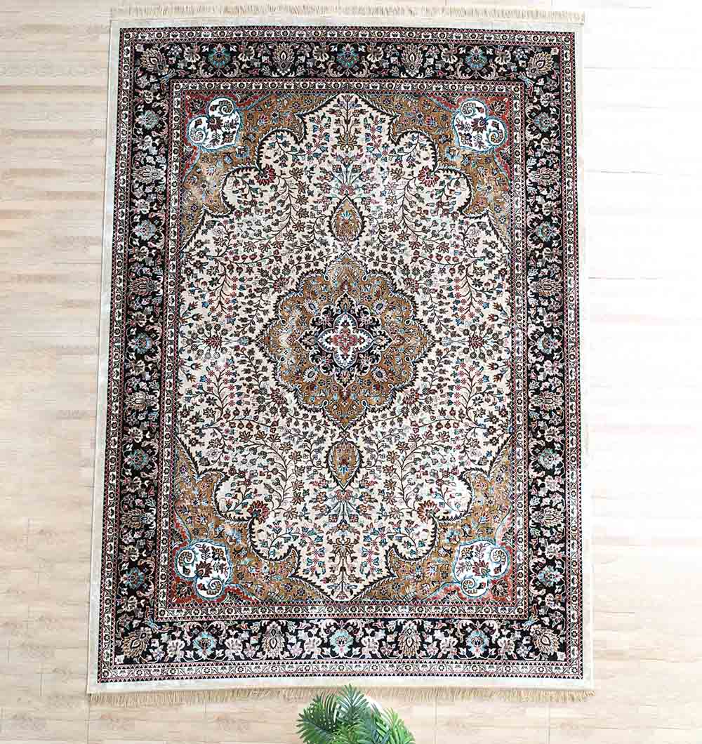 Machine Made Rug – Durable Elegance for Everyday Living Upgrade your space with the durability and elegance of this machine-made rug.