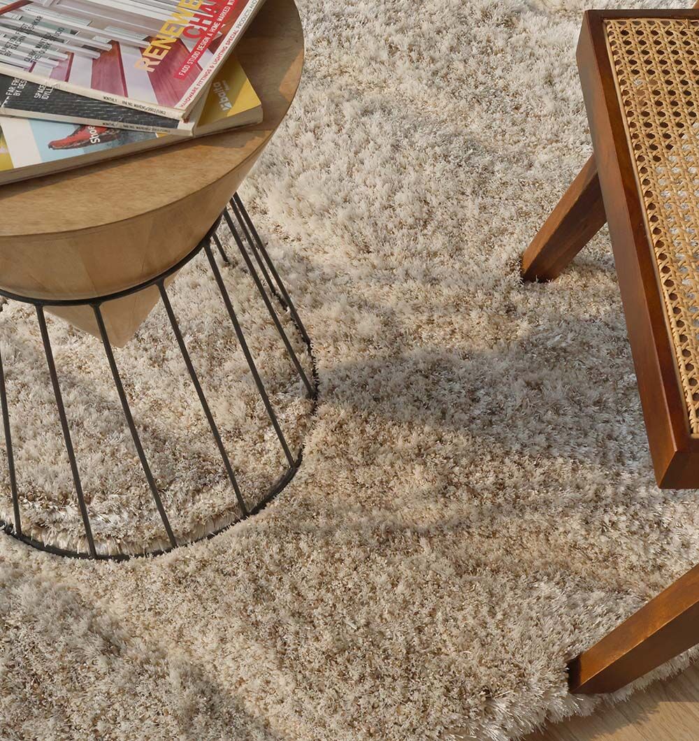Shaggy Shape Rug – Cozy Comfort & Stylish Living Room Elegance Soft shaggy shape rug designed for living rooms, offering cozy comfort, modern style, and long-lasting quality.