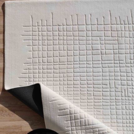 Elegant modern carpet for living room and bedroom in Dubai, stylish design with durable texture for home décor.