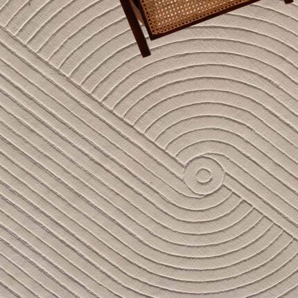 Modern carpet for living room and bedroom, designed with elegant patterns and durable quality for home décor in Dubai.