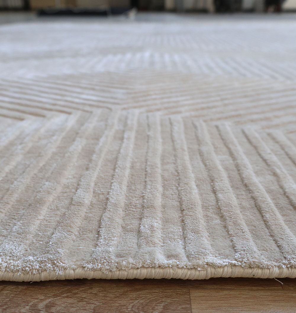 Best Handmade Tufted Rugs | Ramsha Home Dubai Handmade wool rug hand woven in India for modern homes UAE