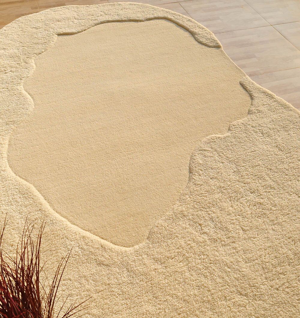 Carpets Dubai – Modern Rugs, Bedroom Rugs, Tufted Rugs & Traditional Carpets UAE Stylish carpet for living room and bedroom, featuring modern rugs, tufted rugs, and traditional rugs in Dubai UAE.