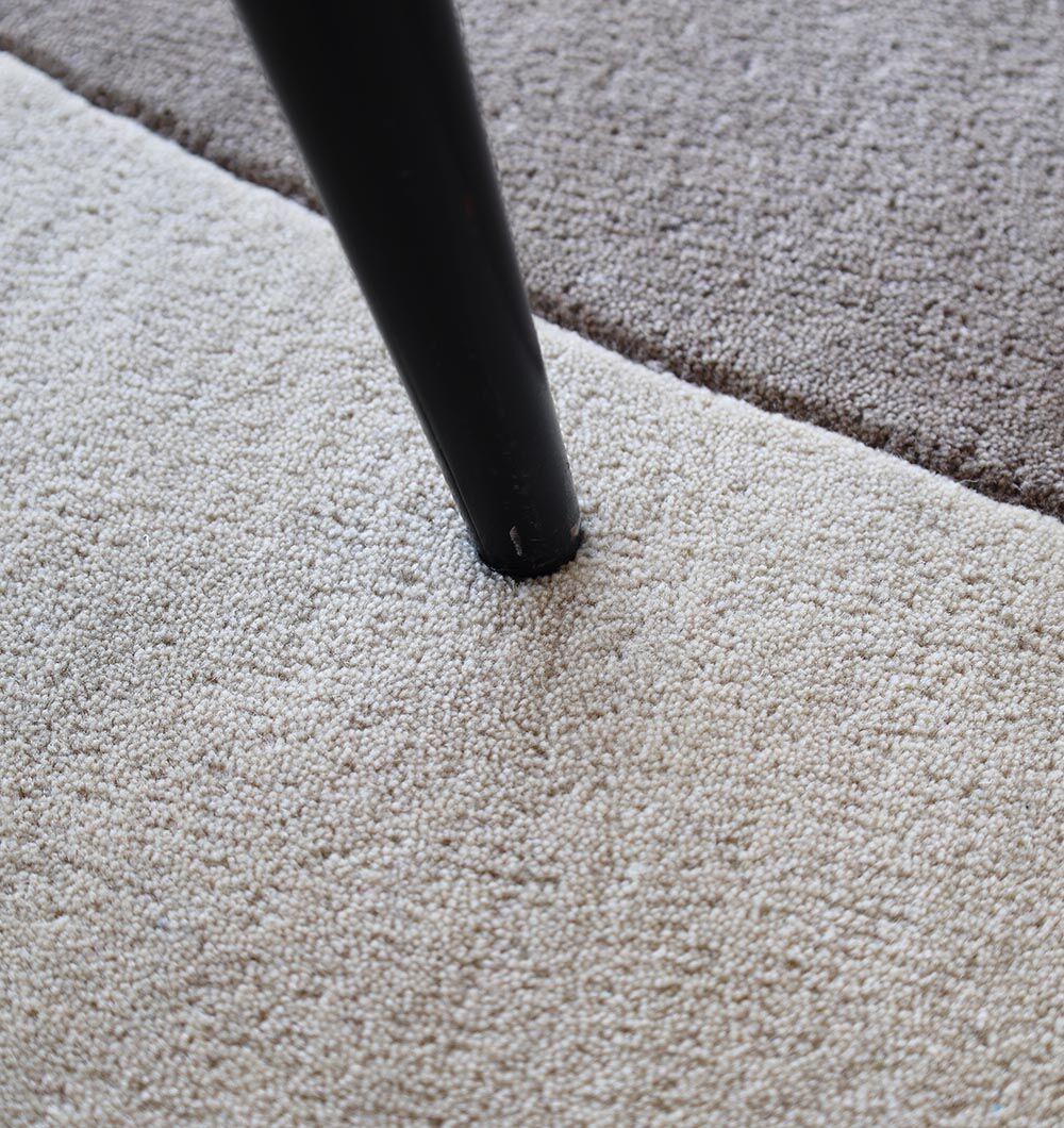 Carpets Dubai – Modern Rugs, Bedroom Rugs, Tufted Rugs & Traditional Carpets UAE Carpets Dubai – Modern Rugs, Bedroom Rugs, Tufted Rugs & Traditional Carpets UAE
