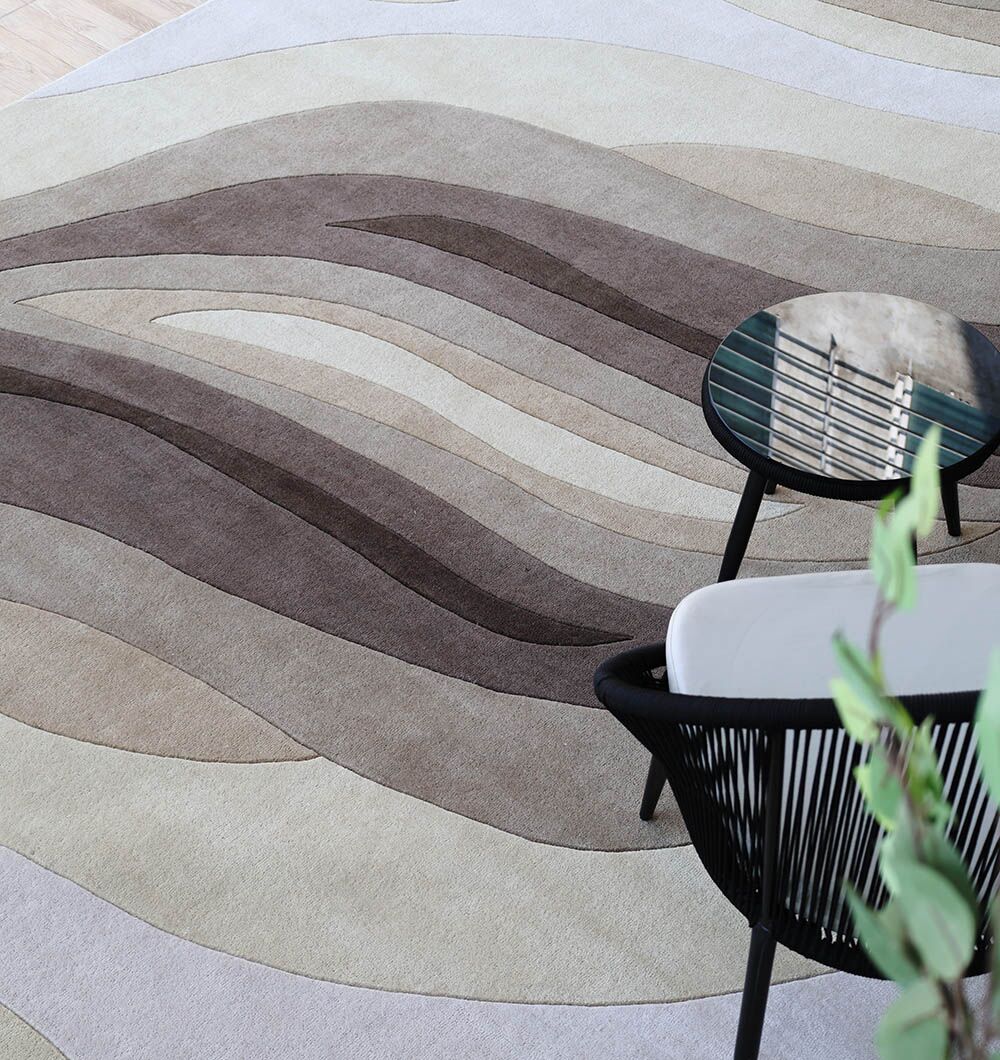 Carpets Dubai – Modern Rugs, Bedroom Rugs, Tufted Rugs & Traditional Carpets UAE Stylish modern carpet for living room and bedroom, available in Dubai and UAE with options in silk carpets, runner rugs, and traditional rugs for sale.