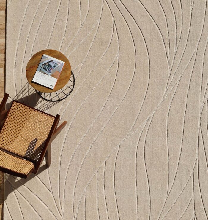 Elegant carpet for living room and bedroom in Dubai with modern design and high-quality finish for stylish home décor.