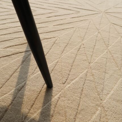 Elegant modern carpet for living room and bedroom in Dubai, stylish design with durable texture for home décor.