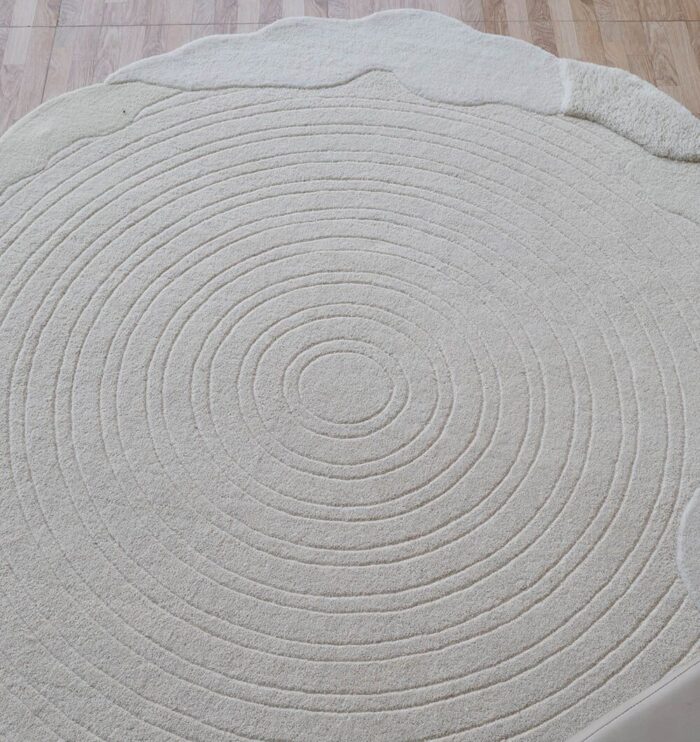 Modern carpet for living room in Dubai with elegant design, durable finish, and soft texture for home décor.