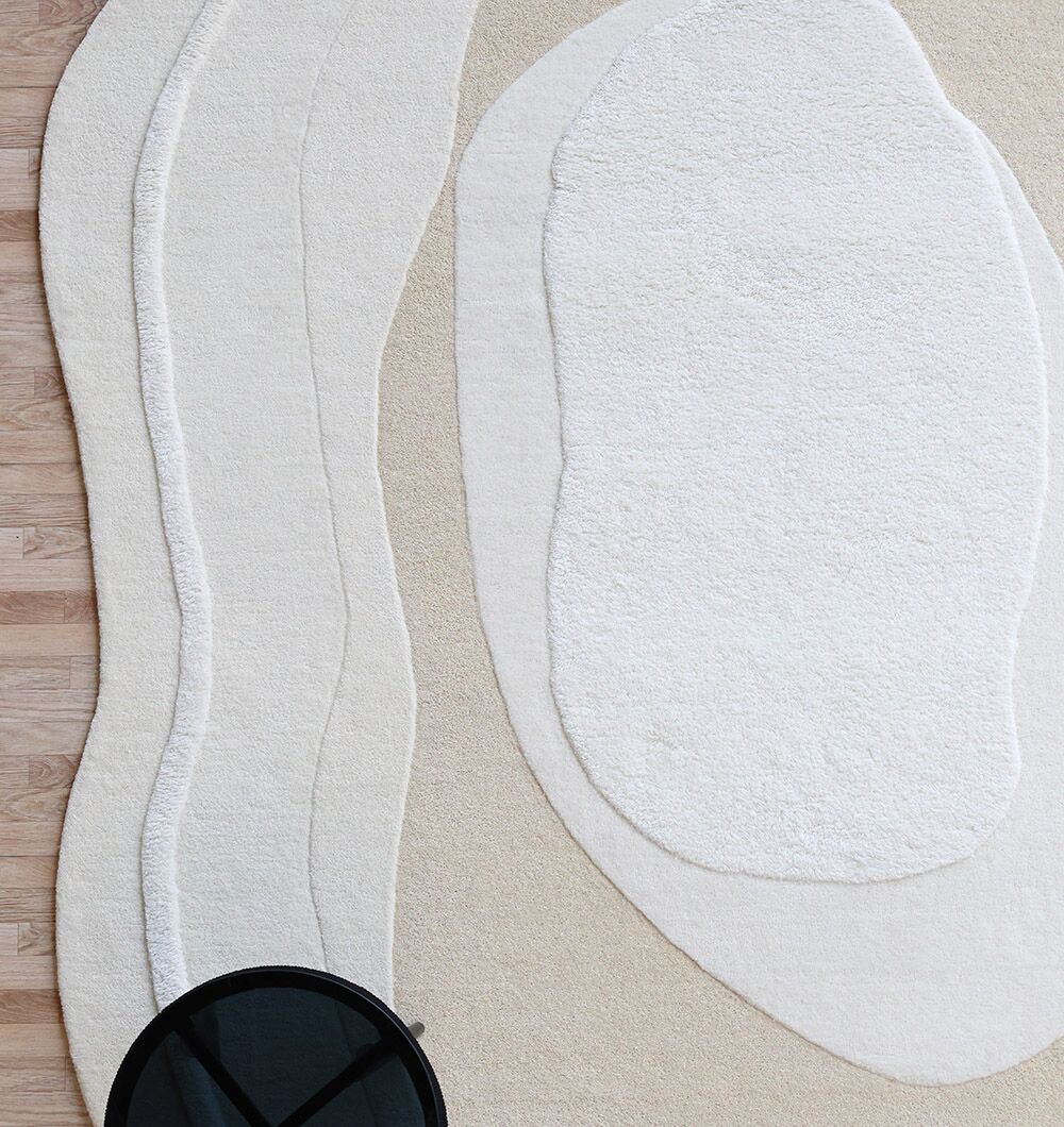 Carpets & Rugs Dubai – Modern Rugs, Tufted Rugs, Bedroom & Living Room Carpets in UAE Stylish modern carpet for living room and bedroom, available in Dubai and UAE with options in silk carpets, runner rugs, and traditional rugs for sale.
