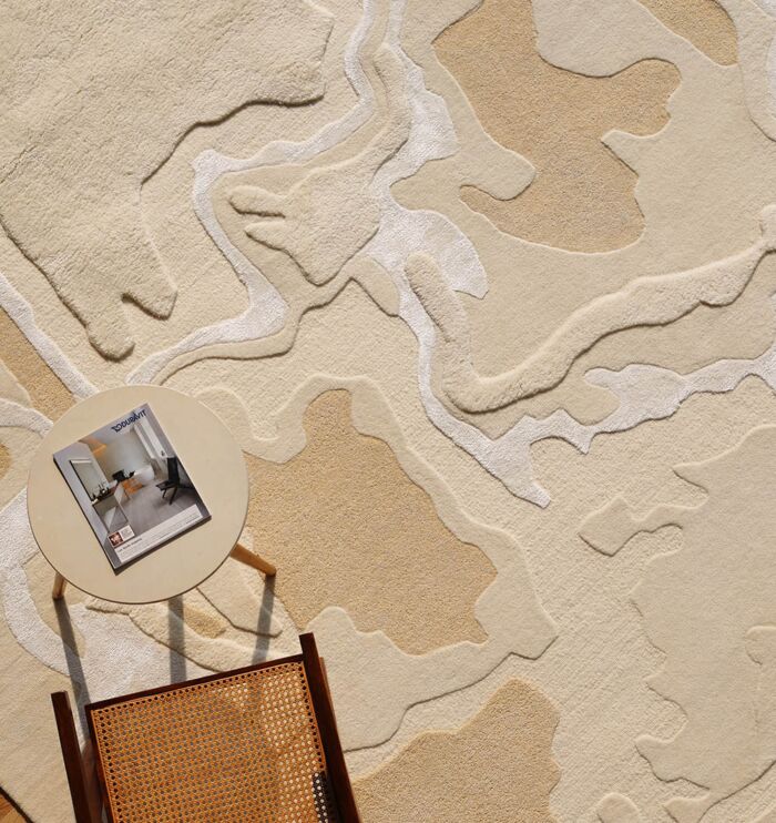 Modern carpet for living room and bedroom, available in Dubai and UAE with elegant rugs and tufted rug designs.