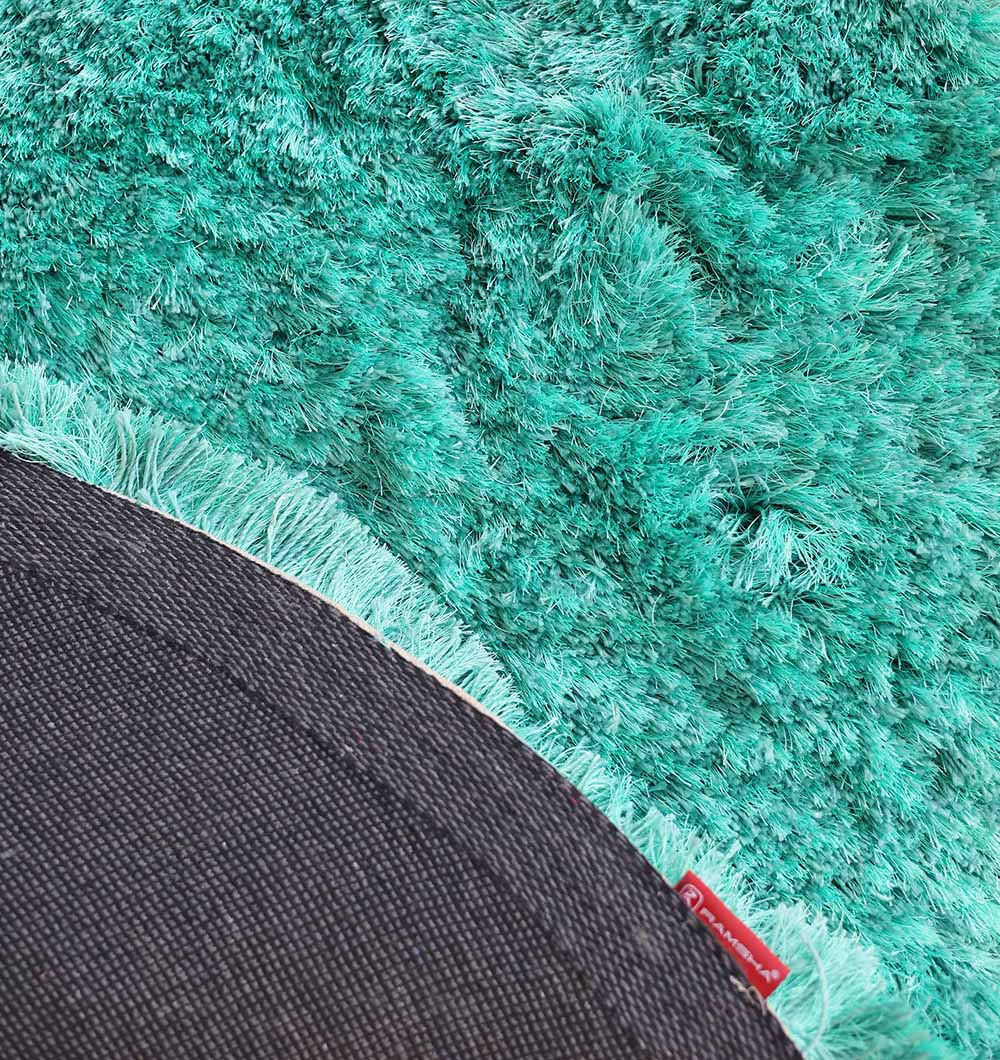 Fluffy Carpets Dubai – Modern, Vintage & Luxury Home Carpet Collection Soft and fluffy carpet for living room and bedroom, designed with modern carpet design and long-lasting comfort for home décor in Dubai.