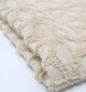 Cozy throw blankets and sofa throws with soft textures, perfect as bed throws and decorative throw pillows.