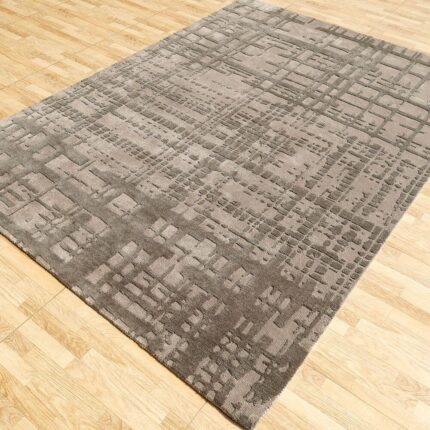 Handmade tufted rug Dubai – premium carpet for modern living room and bedroom décor.
