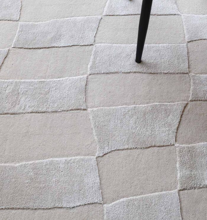 Handmade carpet Dubai collection – modern living room rugs, bedroom rugs, and tufted designs in UAE.