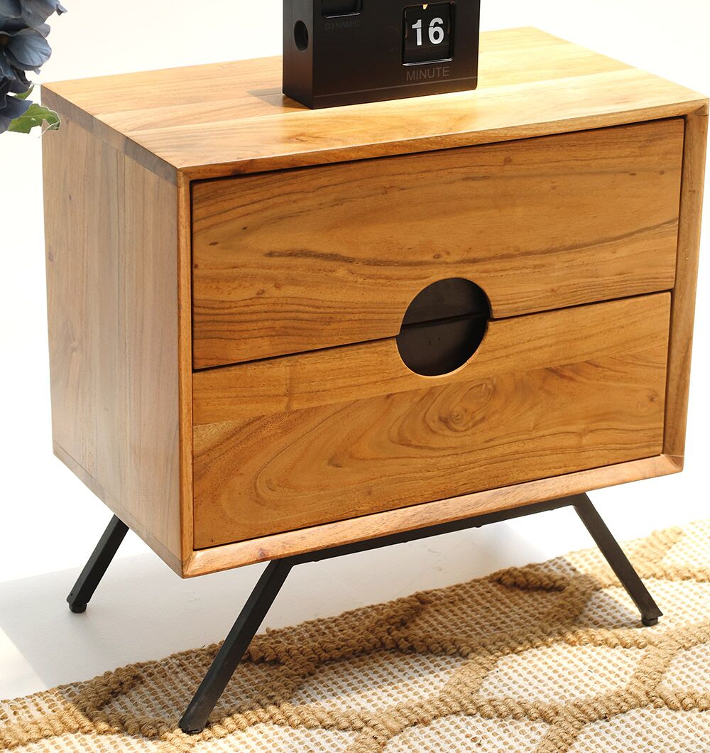 Bedside Drawer – Luxury Bedroom Furniture by Ramsha Home Modern bedside drawer by Ramsha Home رمشا المنزل for stylish bedroom furniture