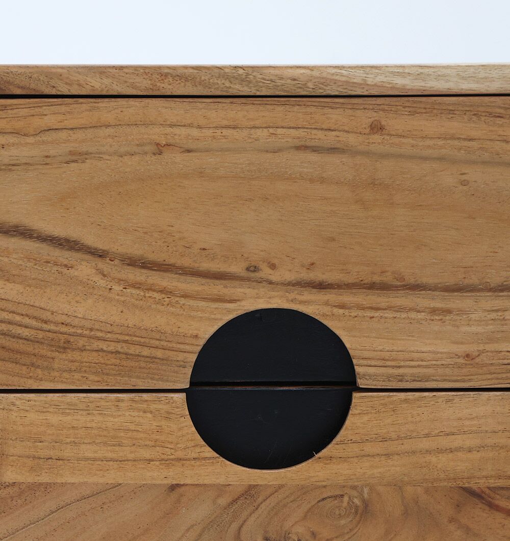 Bedside Drawer – Luxury Bedroom Furniture by Ramsha Home Modern bedside drawer by Ramsha Home رمشا المنزل for stylish bedroom furniture