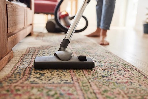 How-to-vacuum-your-rugs