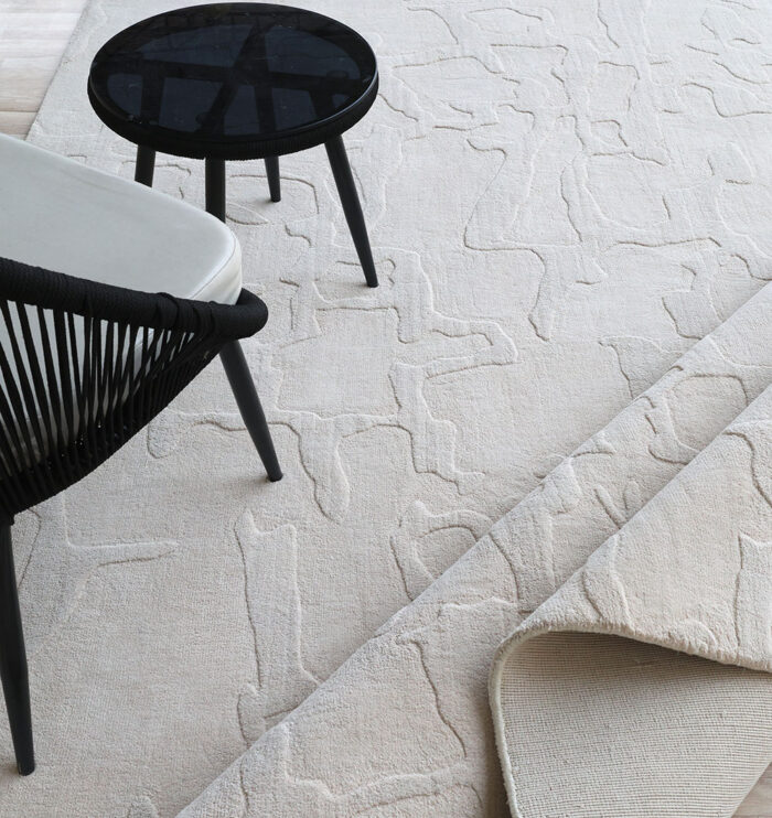 Modern carpet and rugs collection in Dubai and UAE, including silk carpets, bedroom rugs, runner rugs, and traditional rugs for sale.