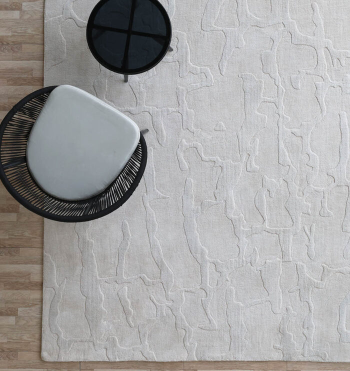 Modern carpet and rugs collection in Dubai and UAE, including silk carpets, bedroom rugs, runner rugs, and traditional rugs for sale.