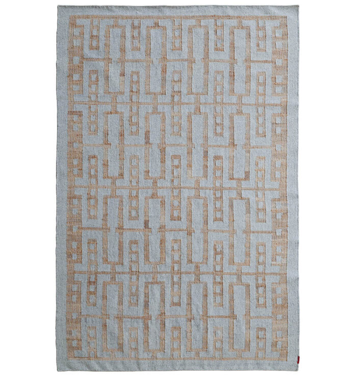 Luxury carpet and rugs collection in Dubai, including modern rugs, tufted rugs, silk carpets, and traditional rugs for living rooms and bedrooms.