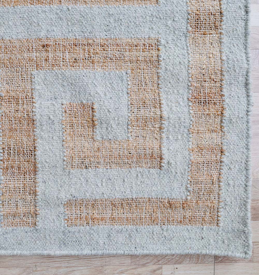 Carpets & Rugs Dubai – Buy Modern Rugs, Tufted Rugs, Silk Carpets & Traditional Rugs Online in UAE Luxury carpet and rugs collection in Dubai, including modern rugs, tufted rugs, silk carpets, and traditional rugs for living rooms and bedrooms.